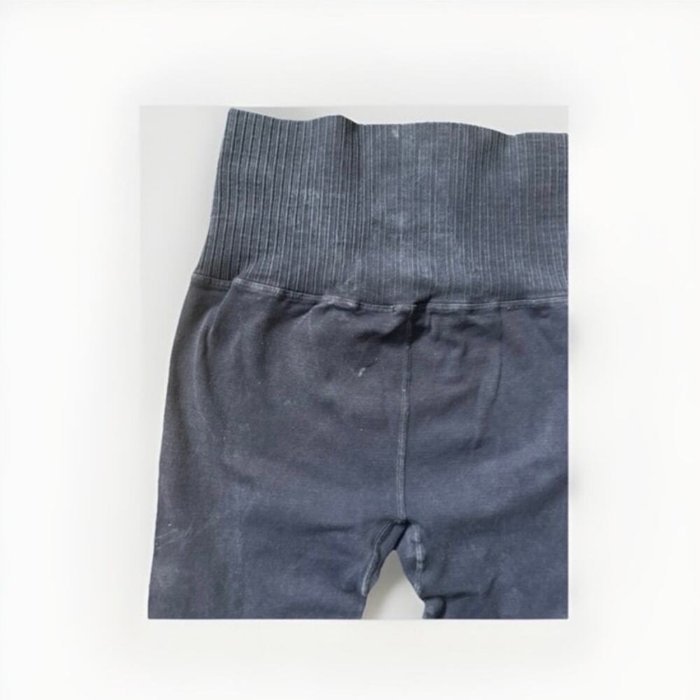 Free People Movement Good Karma Leggings Dark Wash Size XS/S - Picture 7 of 9